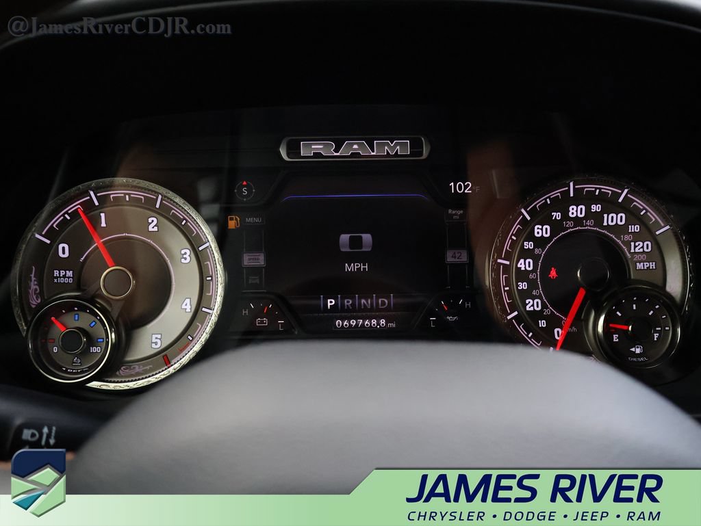 Used 2022 RAM 1500 Limited w/ Body Color Bumper Group AWD/4WD image 29