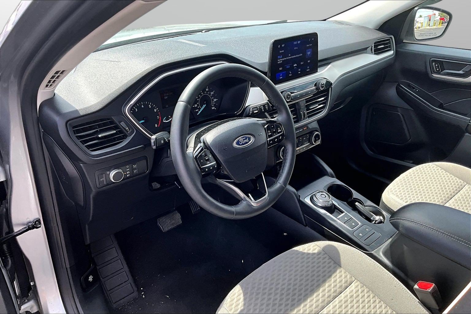 Used 2022 Ford Escape SE w/ Convenience Package AWD/4WD image 20