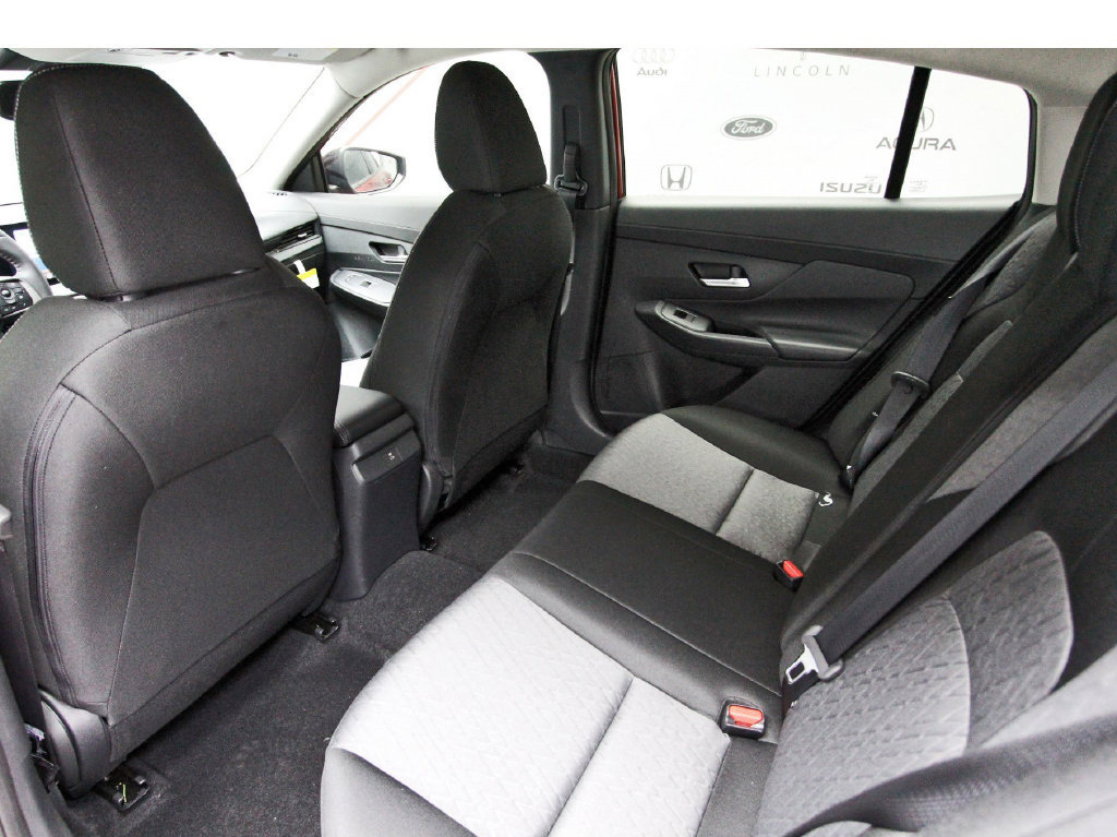 New 2026 Nissan Sentra SV w/ SV Convenience Package FWD image 11