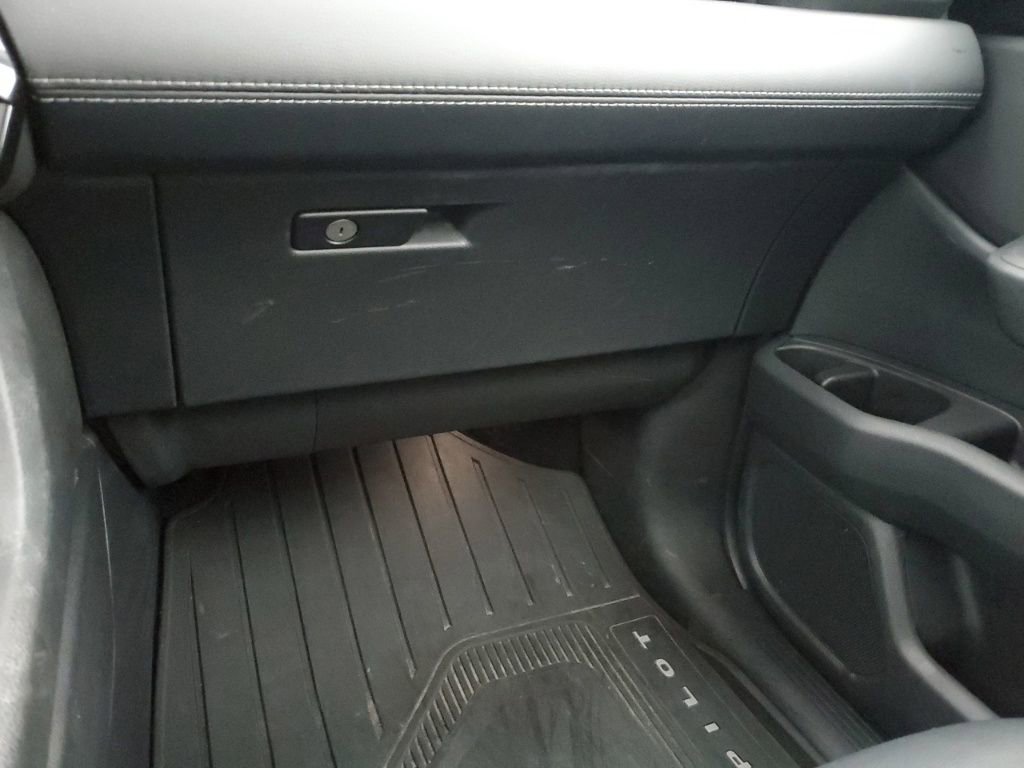 Used 2023 Honda Pilot Touring image 21