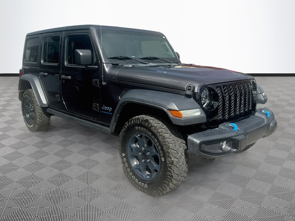 Used 2023 Jeep Wrangler Unlimited w/ 8.4" Radio Group AWD/4WD image 4