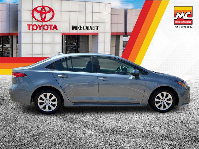 Certified 2025 Toyota Corolla LE FWD image 6