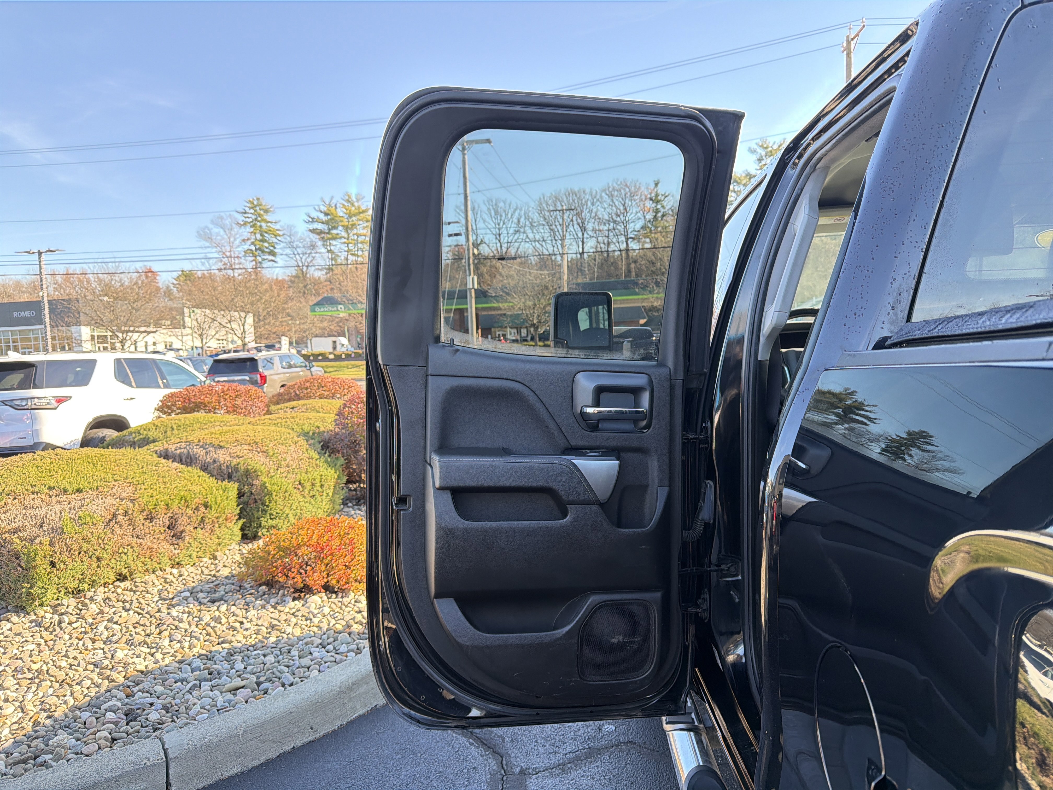 Used 2017 Chevrolet Silverado 2500 LT w/ Texas Edition image 24