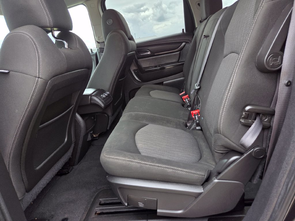 Used 2015 Chevrolet Traverse LT AWD/4WD image 45