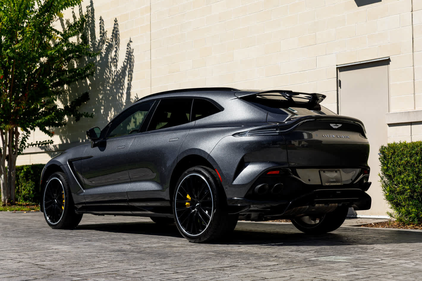 Used 2023 Aston Martin DBX 707 image 42