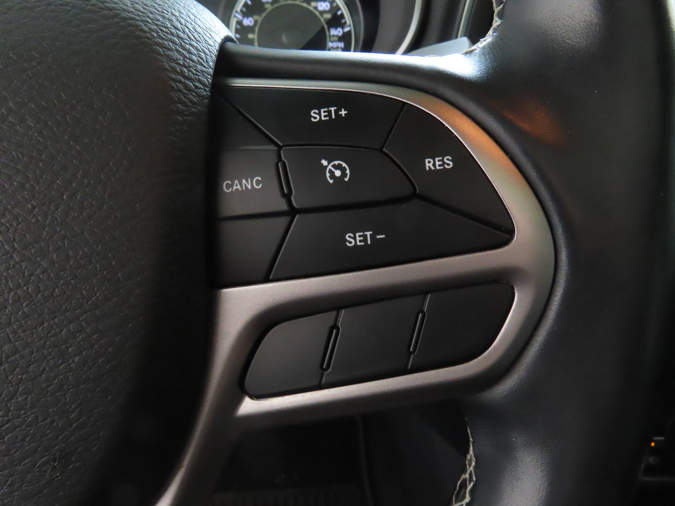 Used 2021 Jeep Cherokee Latitude Lux 80th Anniv w/ Quick Order Package 26U 80TH AWD/4WD image 14