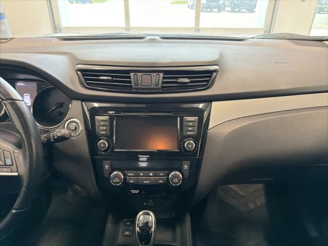 Used 2020 Nissan Rogue Sport SV w/ Technology Package AWD/4WD image 22