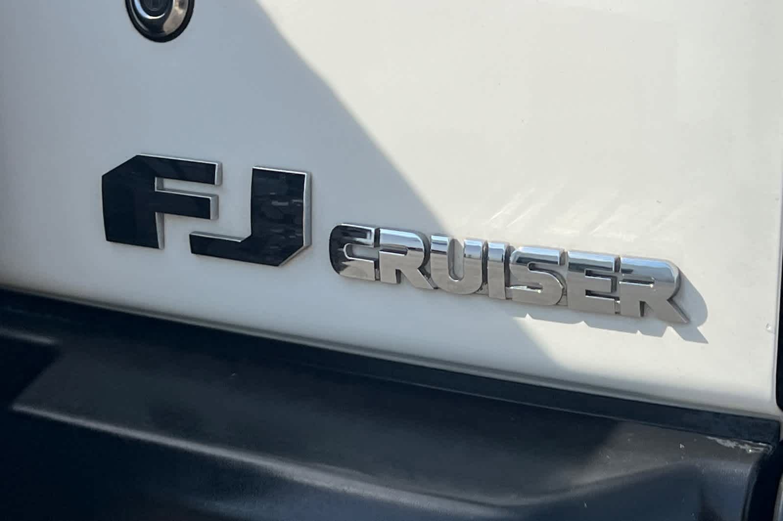 Used 2013 Toyota FJ Cruiser 4WD w/ Convenience Pkg image 26