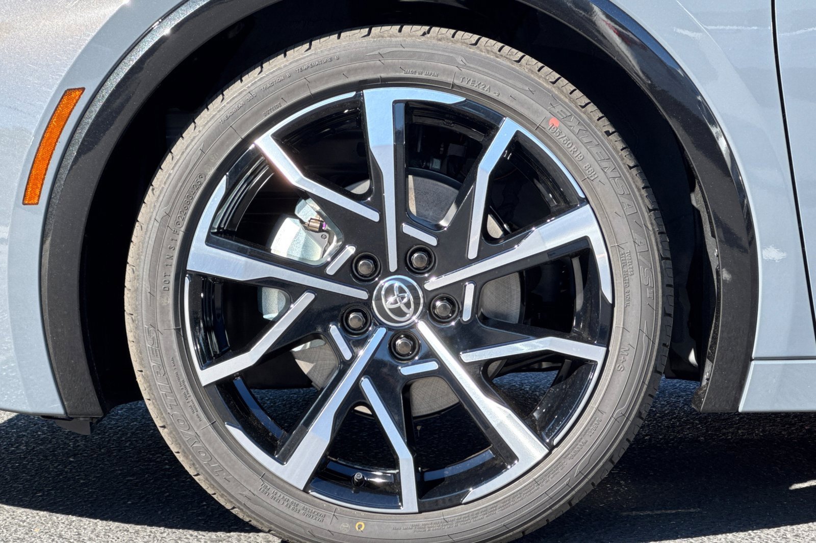 New 2026 Toyota Prius Plug-In Hybrid image 31