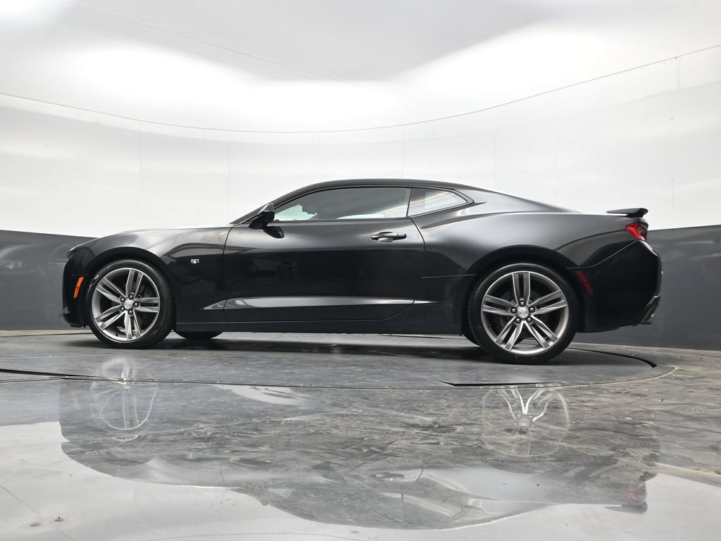 Used 2017 Chevrolet Camaro SS RWD image 35