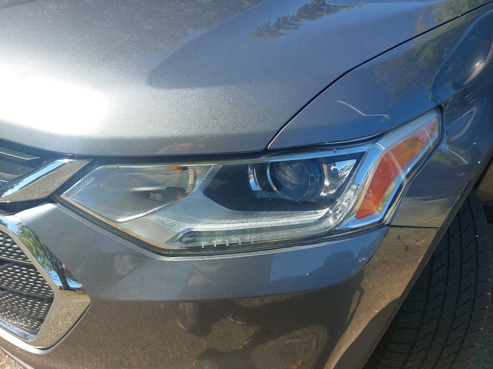 Used 2021 Chevrolet Traverse LS FWD image 29