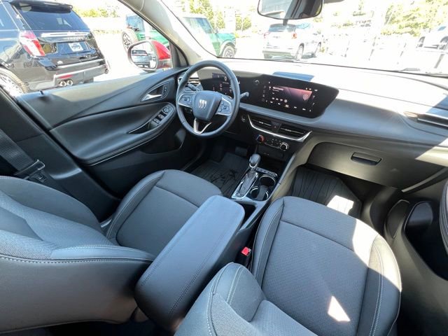 Used 2024 Buick Encore GX Preferred w/ Comfort Package image 5