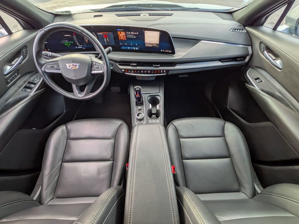 Used 2024 Cadillac XT4 Premium Luxury image 27