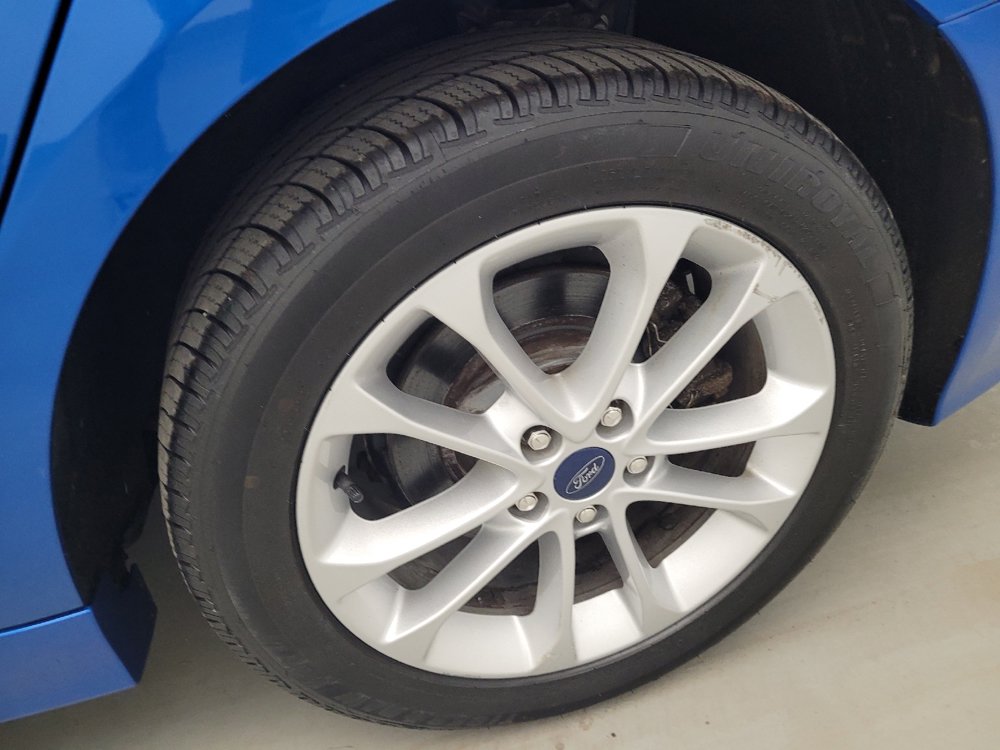 Used 2020 Ford Fusion SE FWD image 31