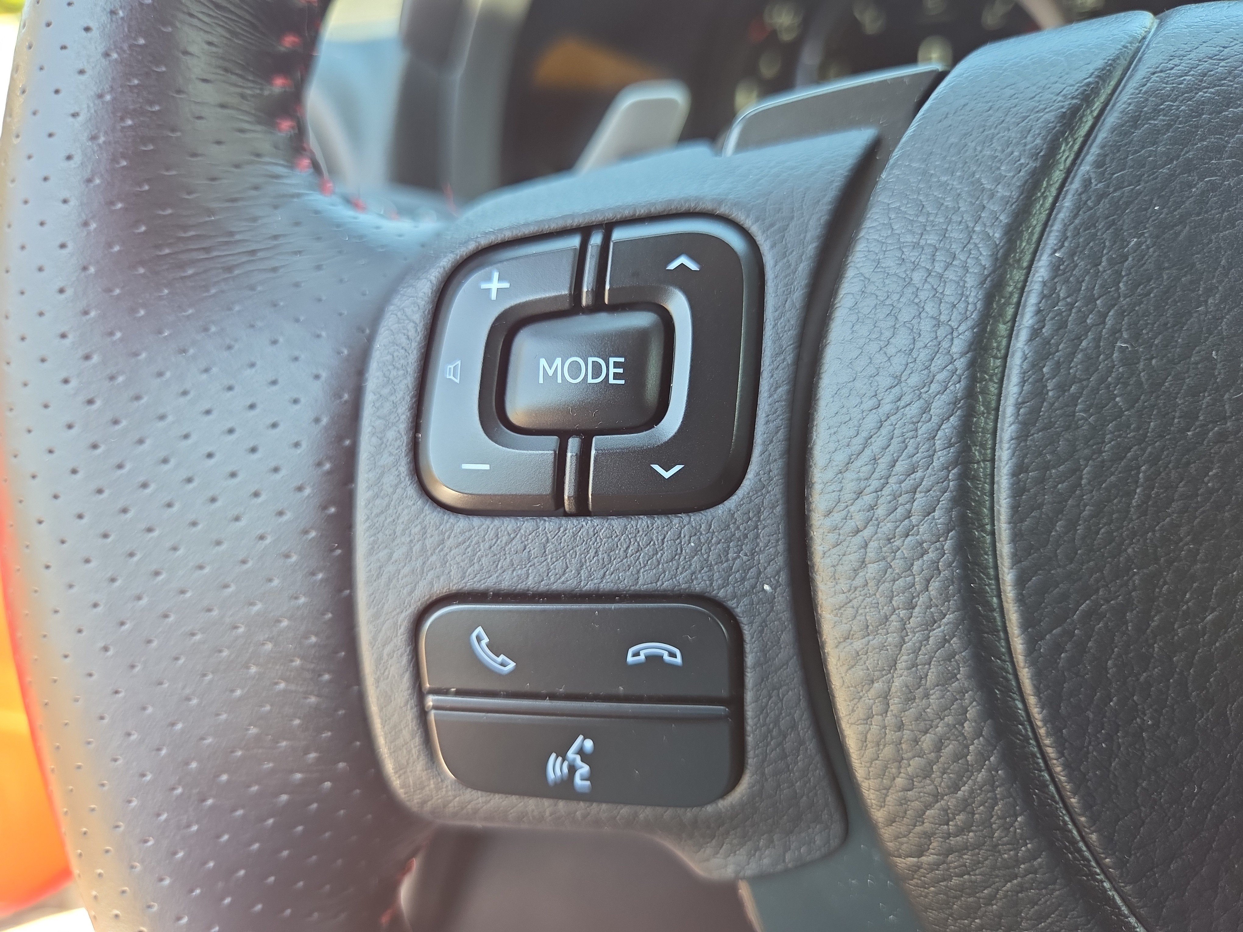 Certified 2025 Lexus IS 350 F Sport w/ Accessory Package AWD/4WD image 31