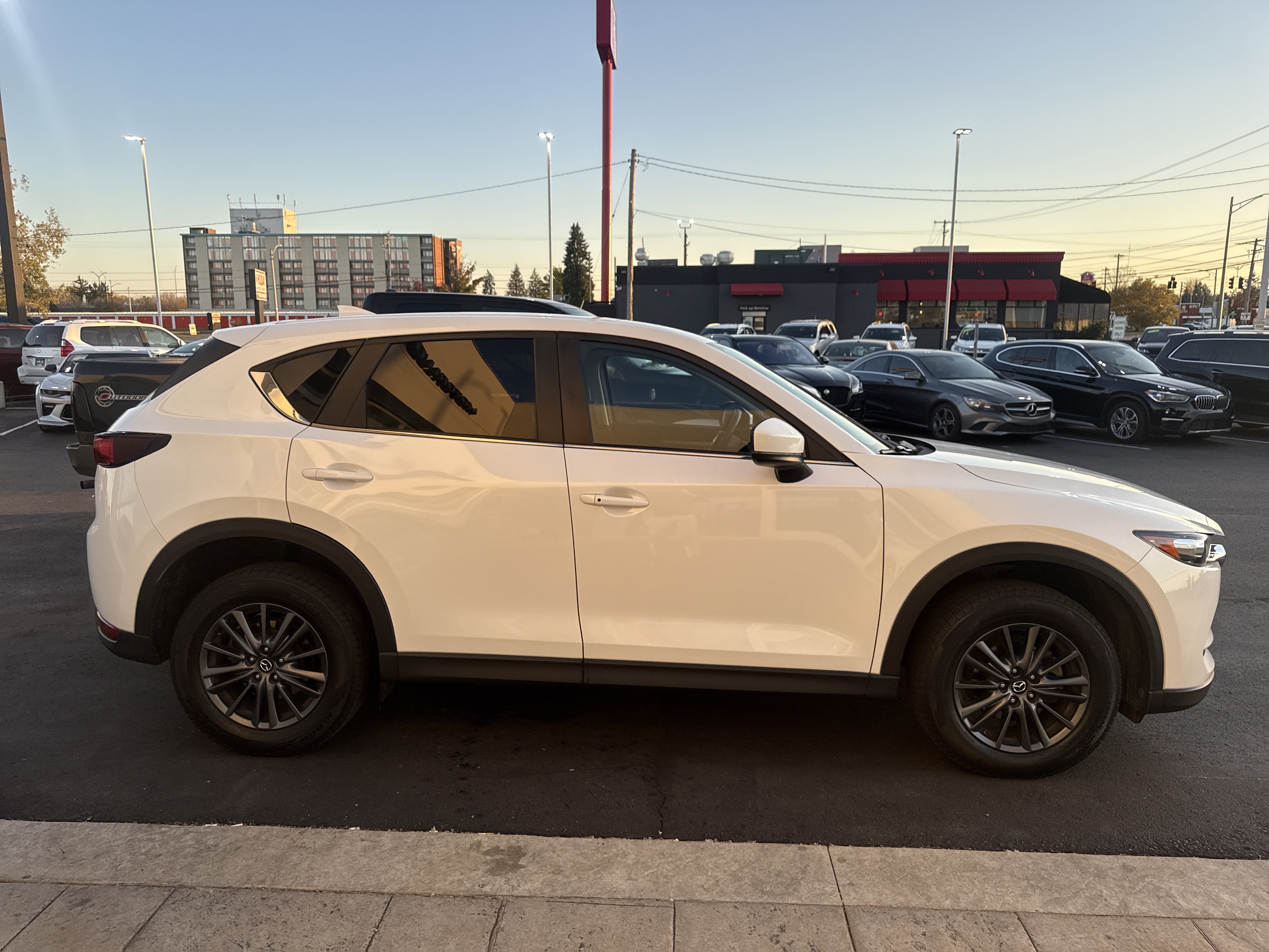 Used 2020 MAZDA CX-5 Touring AWD/4WD image 5