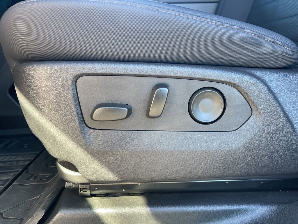 Used 2024 GMC Hummer EV 2X image 10