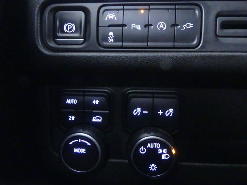 Used 2022 Chevrolet Tahoe LS w/ Driver Alert Package AWD/4WD image 19