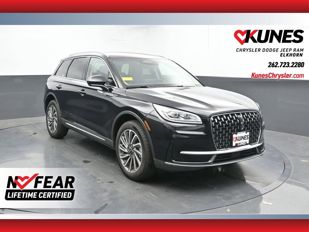 Used 2024 Lincoln Corsair Reserve image 1