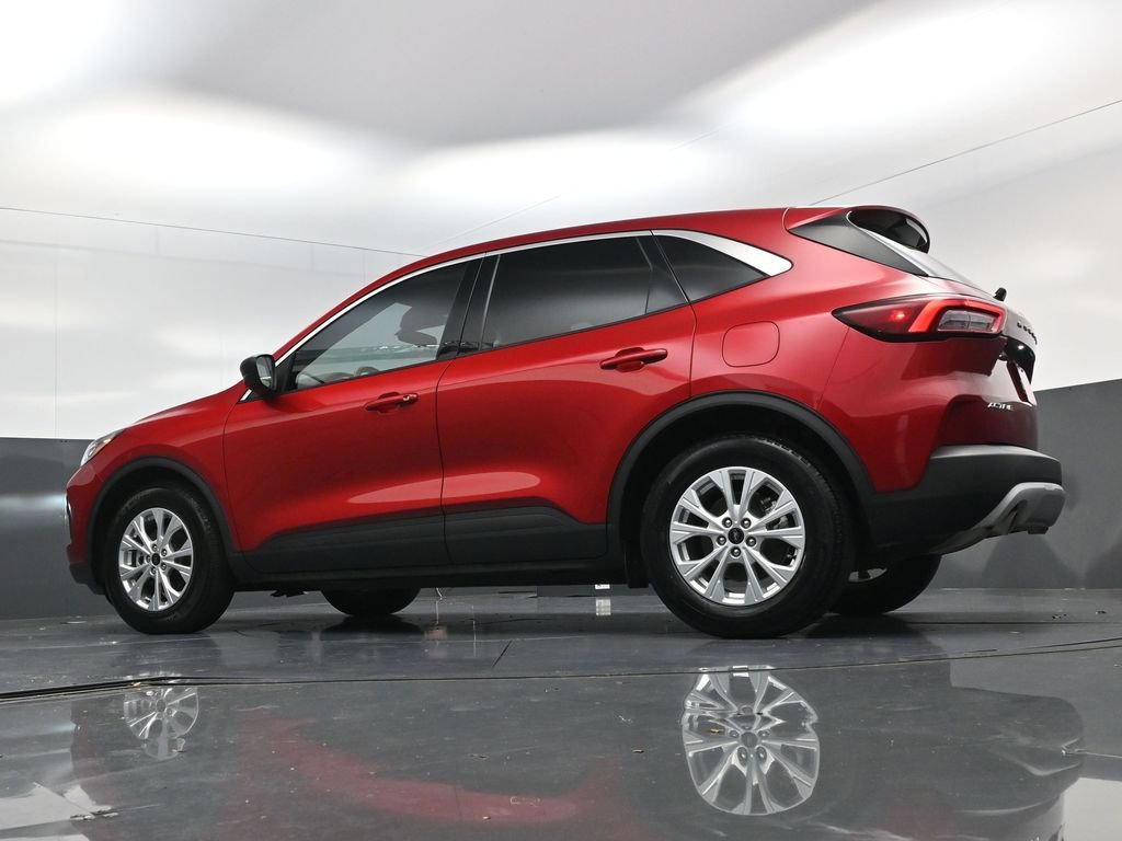 Used 2023 Ford Escape Active FWD image 19