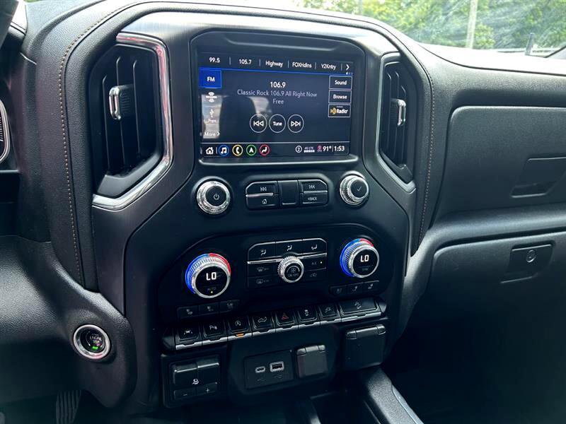 Used 2020 GMC Sierra 1500 AT4 w/ AT4 Premium Package image 11