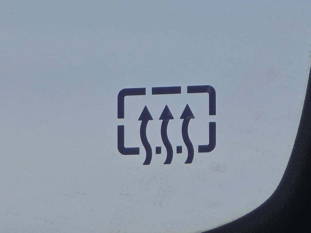 Used 2018 RAM 2500 Power Wagon w/ Leather & Luxury Group image 7