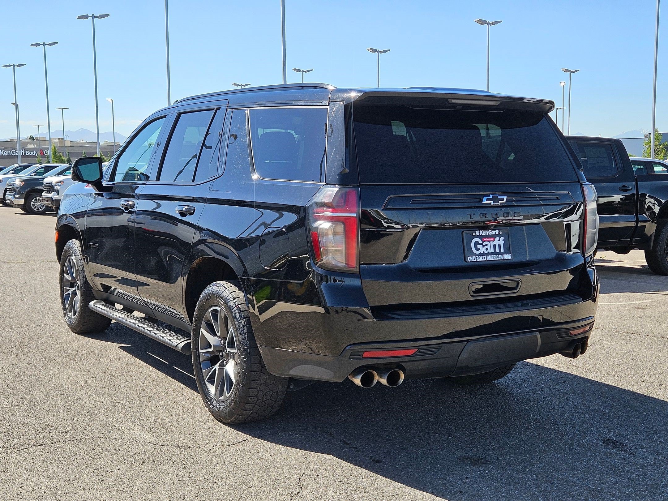 Used 2024 Chevrolet Tahoe Z71 w/ Z71 Off-Road Package AWD/4WD image 5