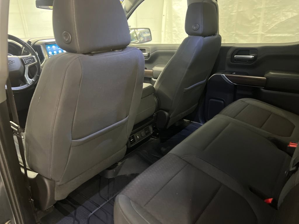 Used 2019 Chevrolet Silverado 1500 RST image 37