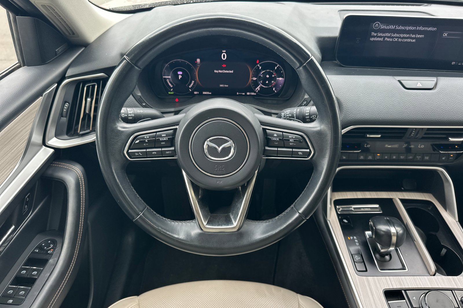 Used 2024 MAZDA CX-90 Plug-In Hybrid w/ Premium Pkg AWD/4WD image 14