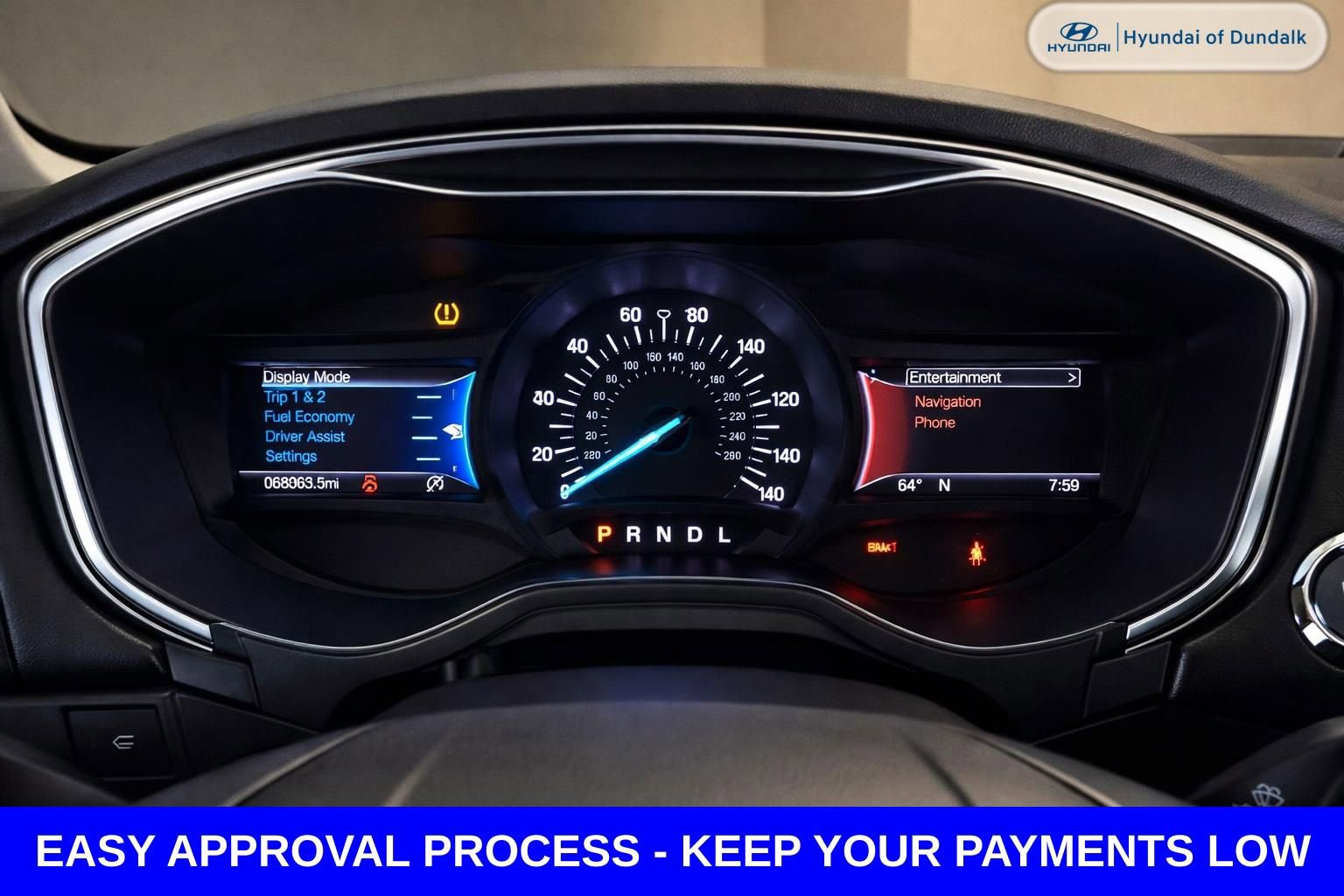 Used 2020 Ford Fusion SE FWD image 15