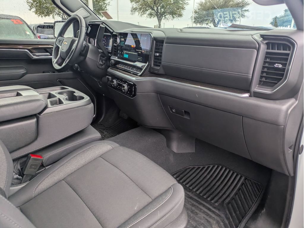 Certified 2025 Chevrolet Silverado 1500 LT w/ Safety Package image 27