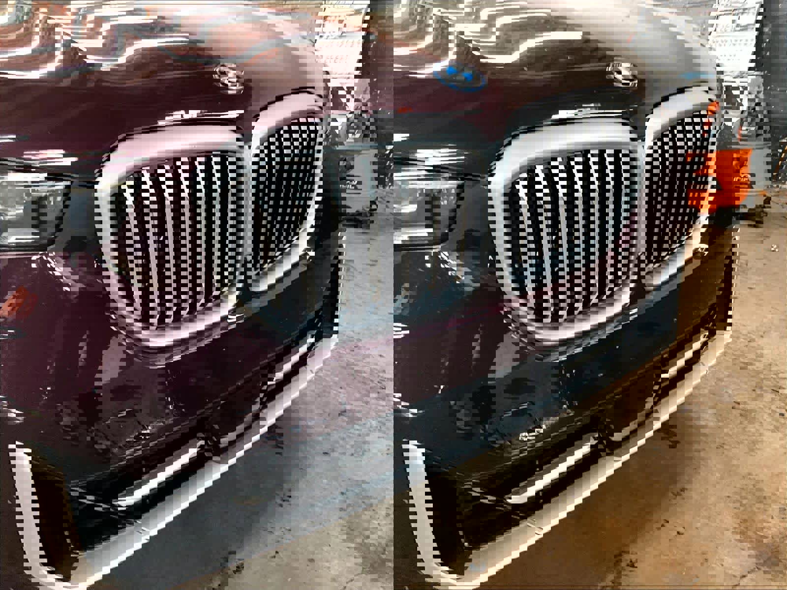 Used 2025 BMW X5 xDrive50e w/ Premium Package image 32