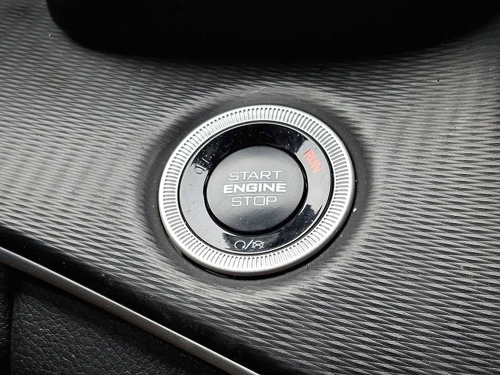 Used 2024 Jeep Grand Cherokee Altitude image 22