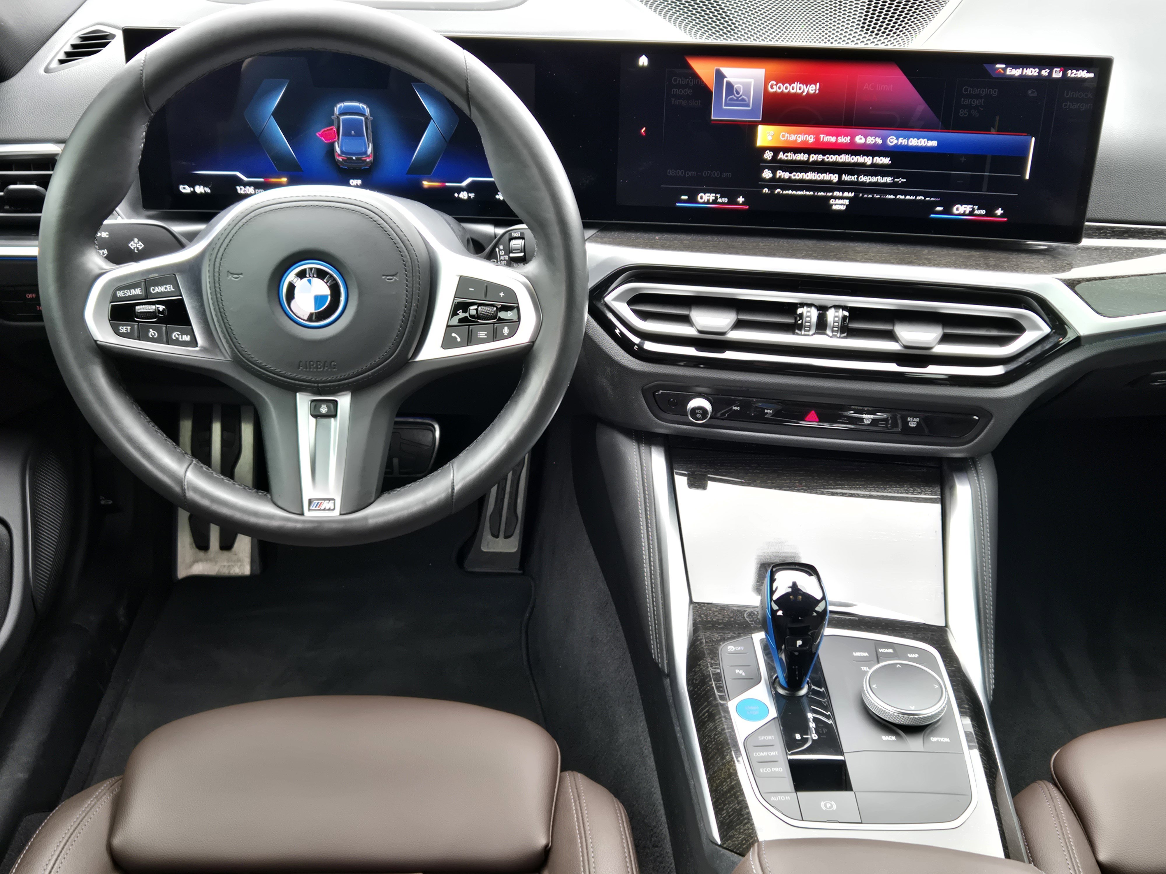 Used 2023 BMW i4 eDrive40 w/ M Sport Package image 32