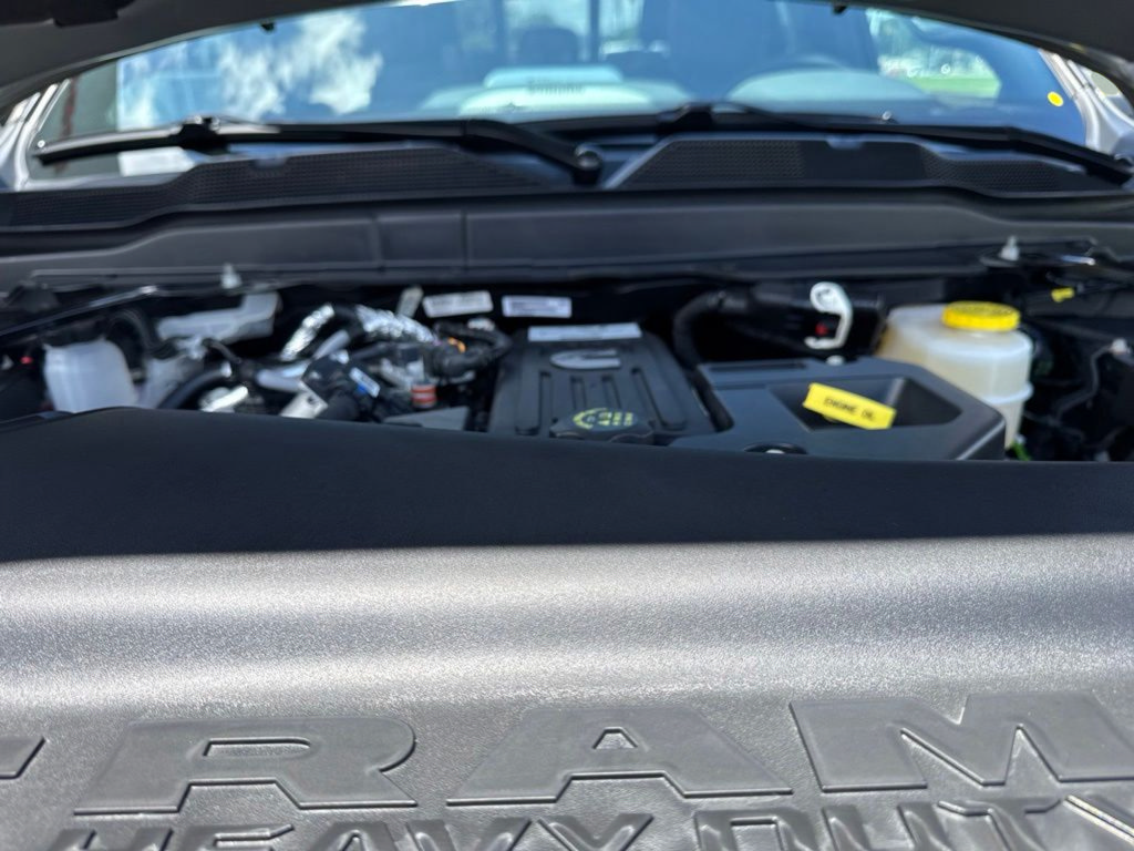 New 2026 RAM 2500 Laramie AWD/4WD image 43