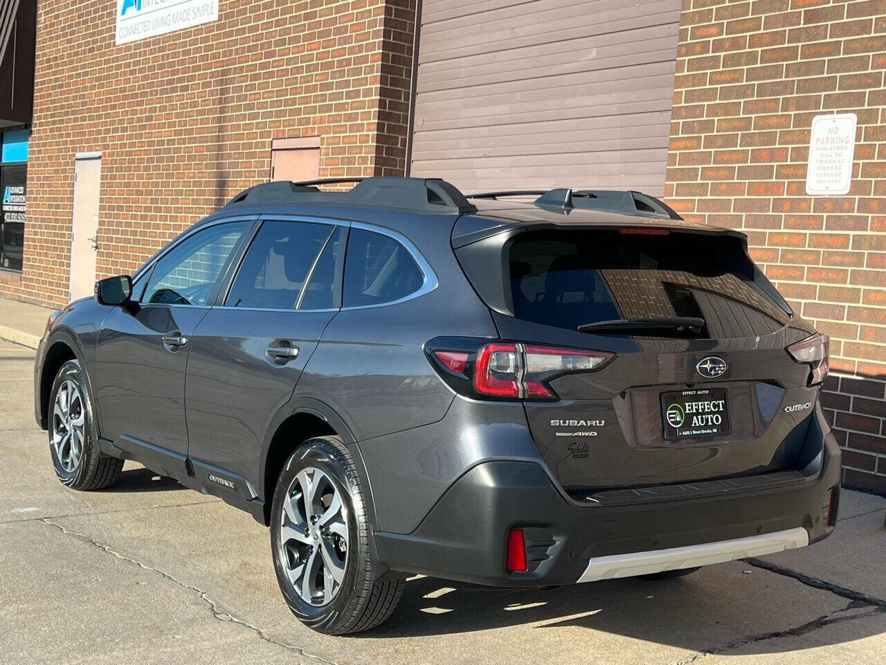 Used 2021 Subaru Outback Limited AWD/4WD image 9
