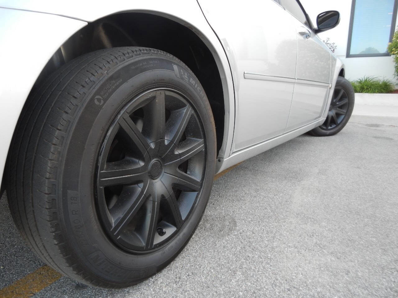 Used 2007 Chrysler 300 C RWD image 19