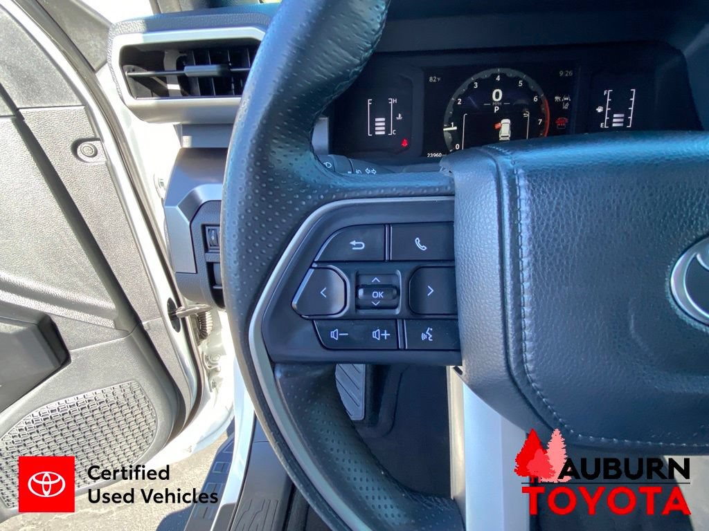 Certified 2025 Toyota 4Runner SR5 AWD/4WD image 36