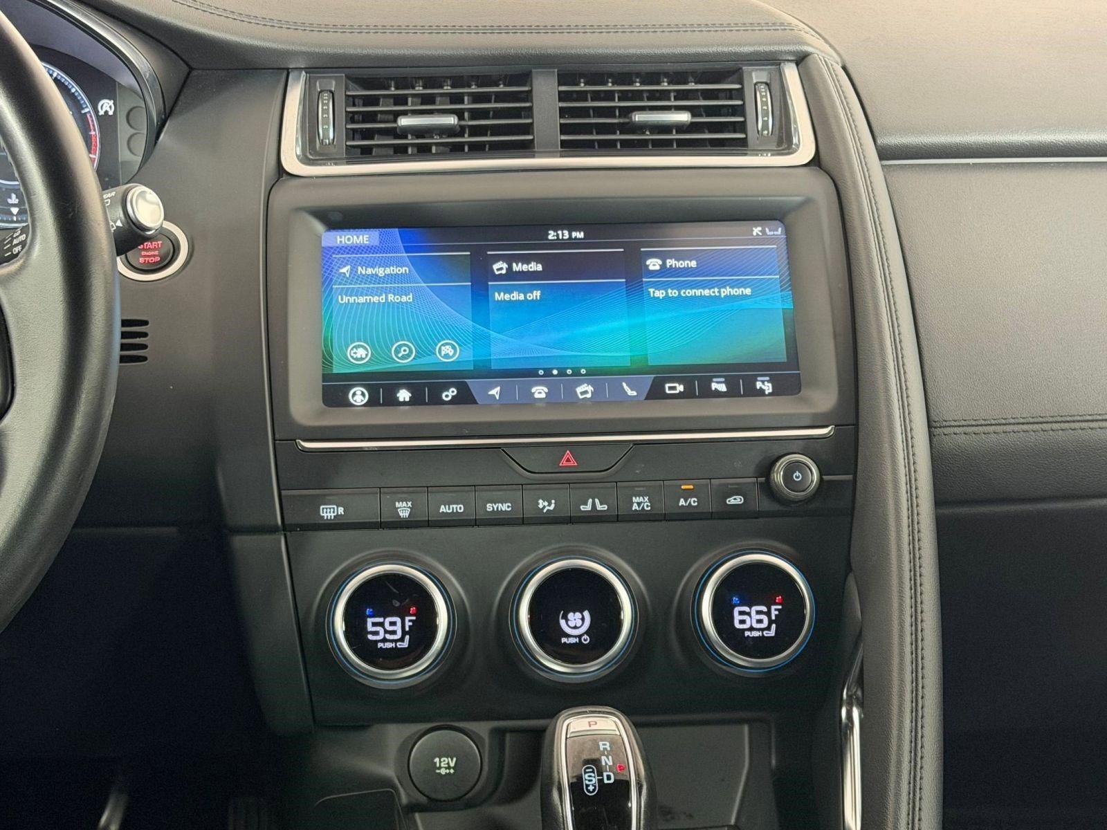 Used 2020 Jaguar E-PACE SE image 25