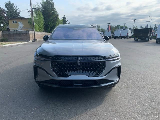 New 2025 Lincoln Nautilus Reserve image 10