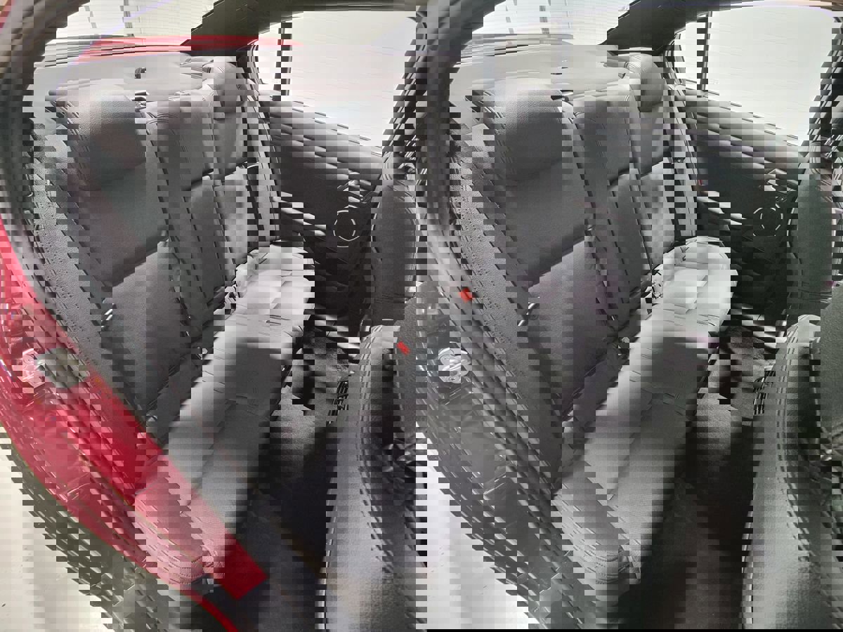 Used 2009 Pontiac G8 GXP image 15