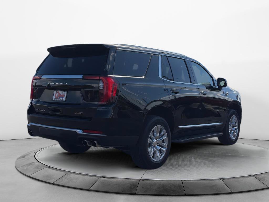 Certified 2025 GMC Yukon Denali AWD/4WD image 6