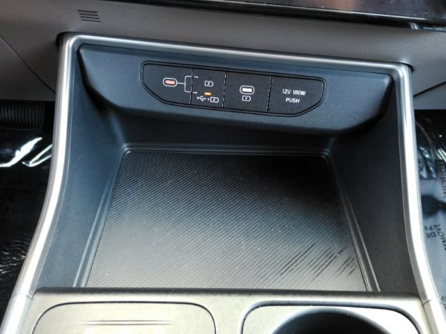 Used 2026 Kia Carnival LXS FWD image 49