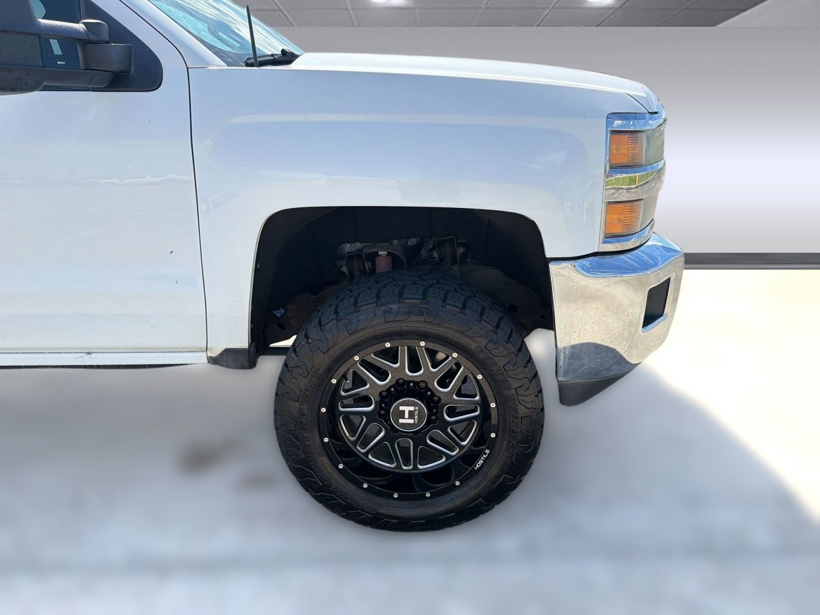 Used 2015 Chevrolet Silverado 2500 LTZ w/ LTZ Plus Package AWD/4WD image 11