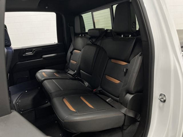 Used 2024 GMC Sierra 2500 AT4 w/ AT4 Preferred Package image 33