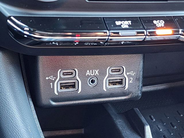 Used 2025 Dodge Durango R/T image 13