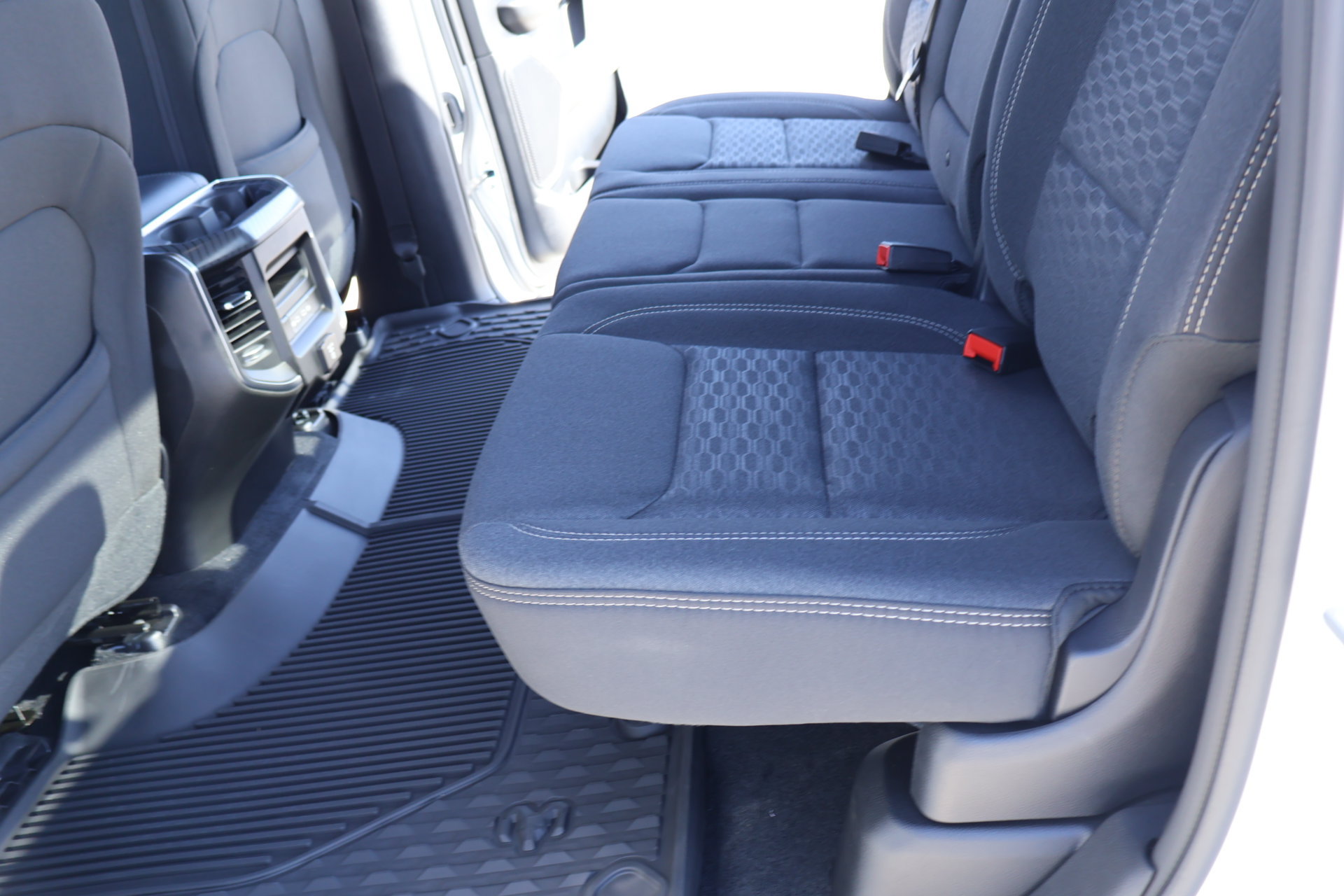New 2026 RAM 1500 Big Horn AWD/4WD image 13