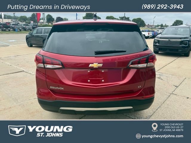Used 2024 Chevrolet Equinox LT FWD image 4