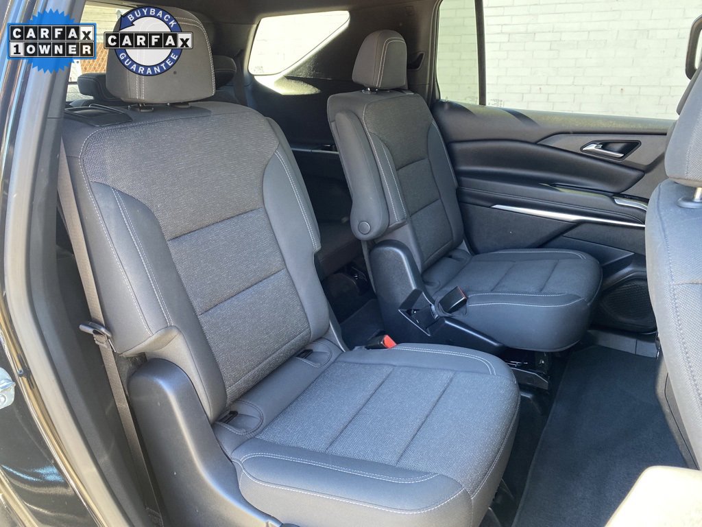 Used 2025 Chevrolet Traverse LT image 13