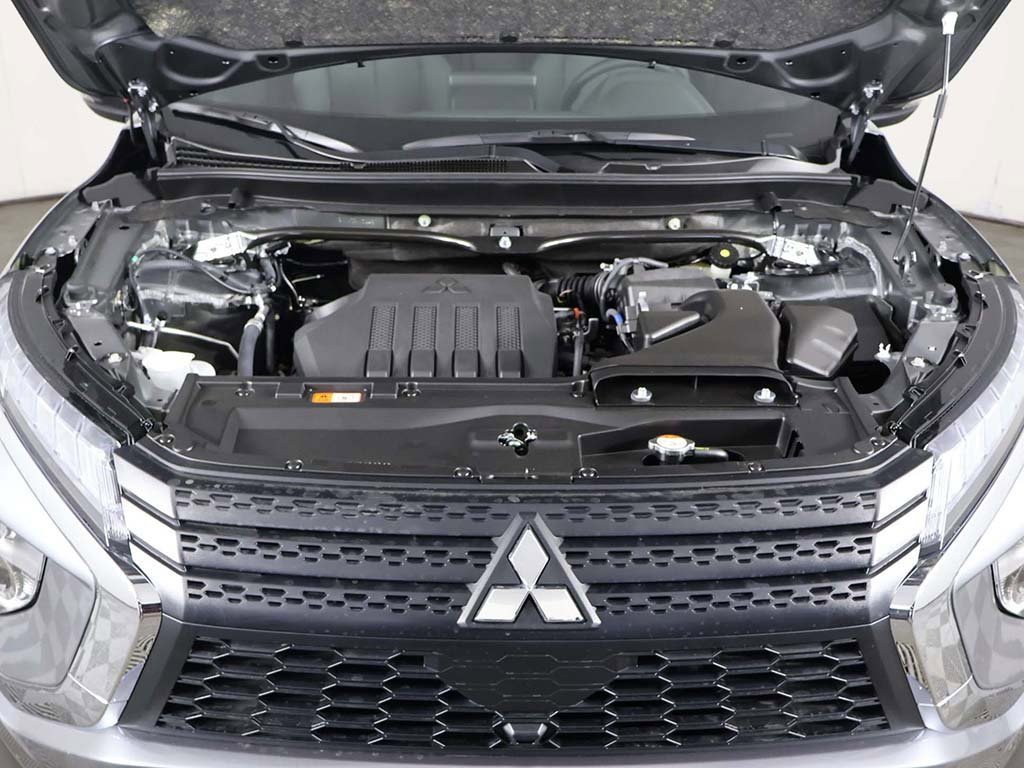 New 2026 Mitsubishi Eclipse Cross Black Edition image 18